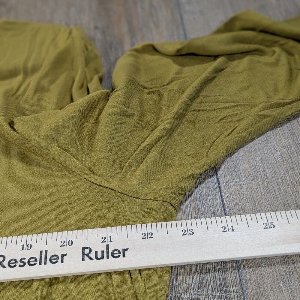 Chicos Top Womens Large Green Velvet Contrast Long Sleeve Casual Lightweight - Picture 8 of 10